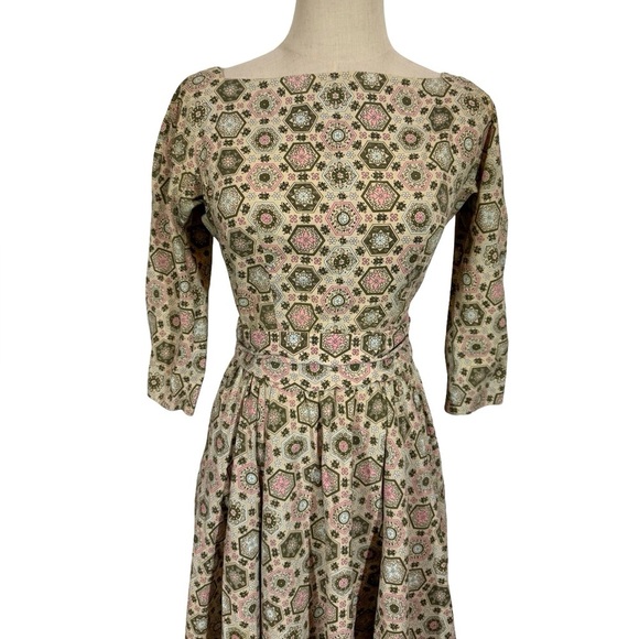 True Vintage Jeanne D’Arc 50s 60s Fit and Flare Geometric Patterned Day Dress - Picture 12 of 16